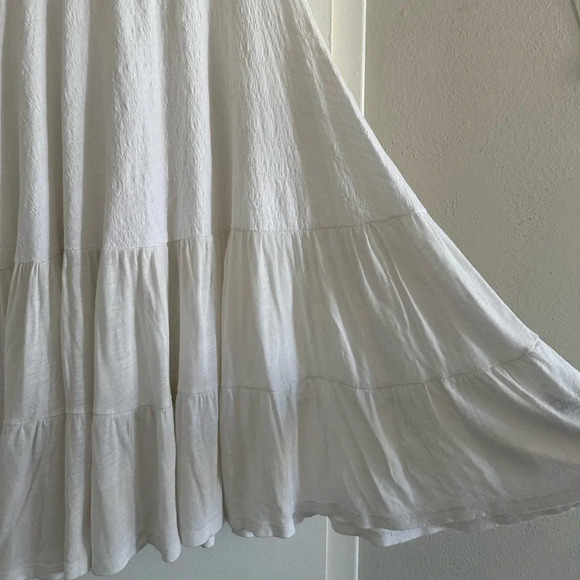 Free People Sleeveless Tunic Tiered Top With Open Back White Size S Oversized - Picture 5 of 13